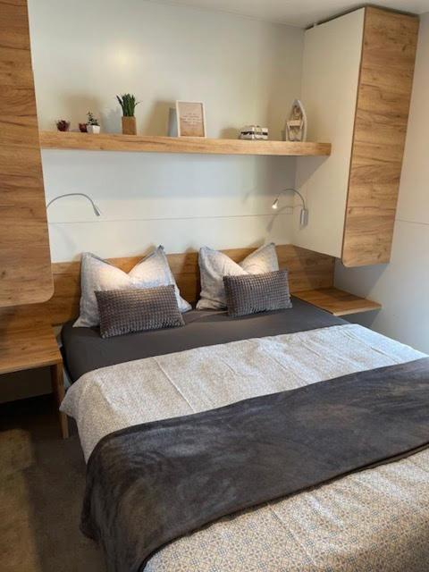 Mobilehome Ive U. Slavka 耶泽拉 外观 照片